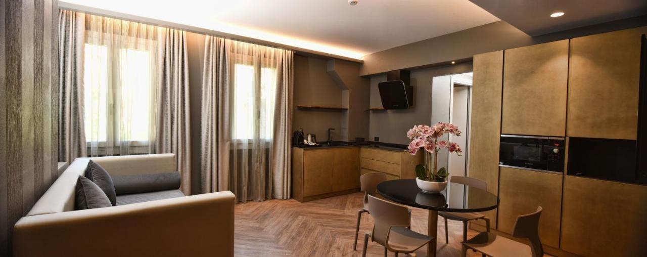 Rosa Salva Suites Венеция Экстерьер фото